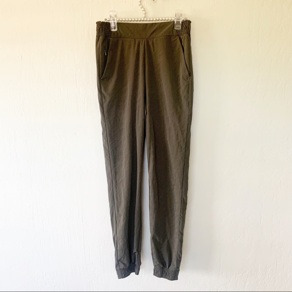 ATHLETA Brooklyn Textured Jogger In Olive - Picture 7 of 14